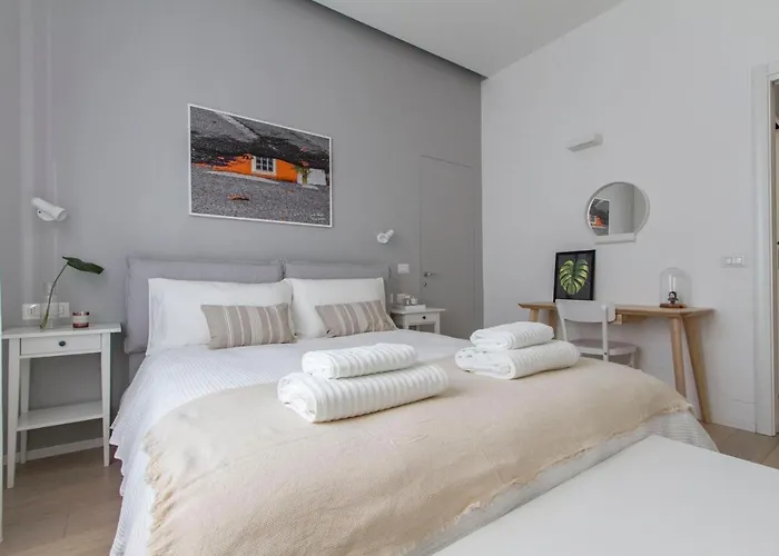 Luxury&spacious apartment (Bocconi)
